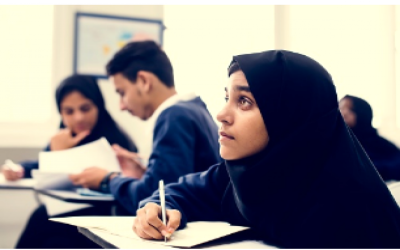 GURUKU, AKU JUGA MURIDMU YANG INGIN DISAYANGI